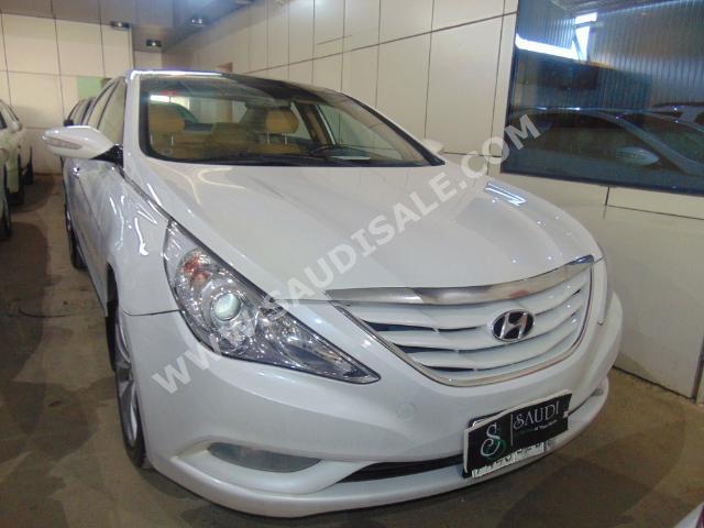 2012 هيونداي سوناتا