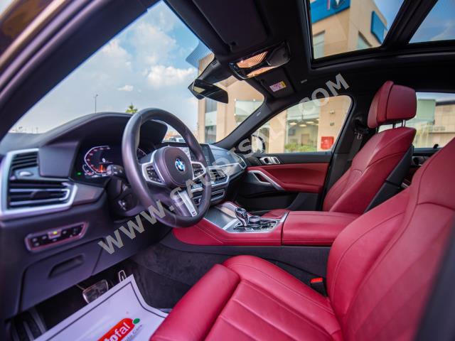 2022 بي ام دبليو الفئة اكس 6 إم كت