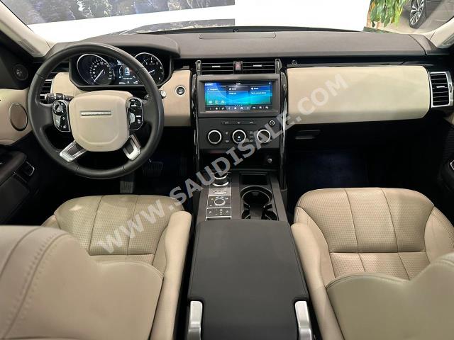 2019 لاند روفر ديسكفري