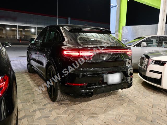 2022 بورش كايين جي تي اس