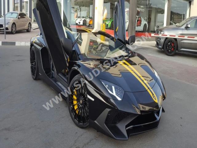 2017 Lamborghini Aventador SV