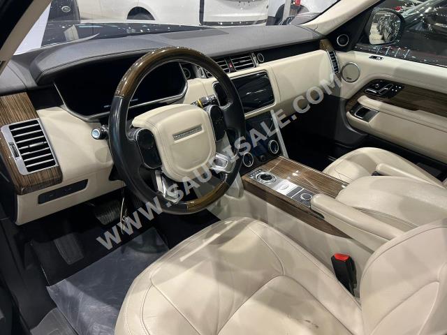 2018 لاند روفر رينج روفر اتش اس اي