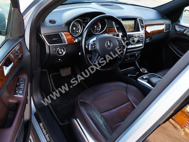 2015 مرسيدس - بنز جي إل 500