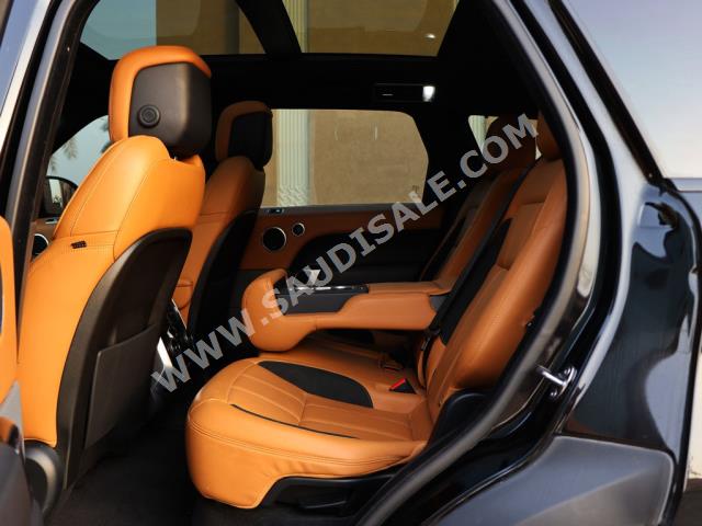 2020 لاند روفر رينج روفر سبورت اتش اس اي