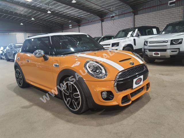 2018 ميني كوبر