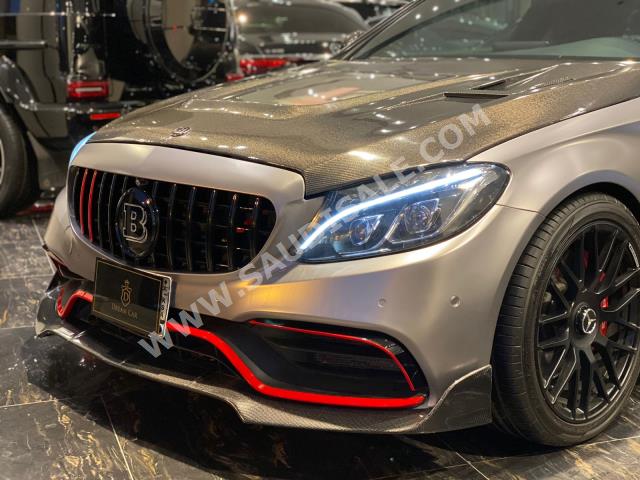 2017 مرسيدس - بنز سي 43 أي إم جي