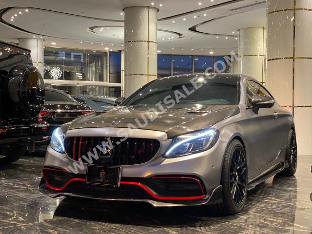 2017 مرسيدس - بنز سي 43 أي إم جي