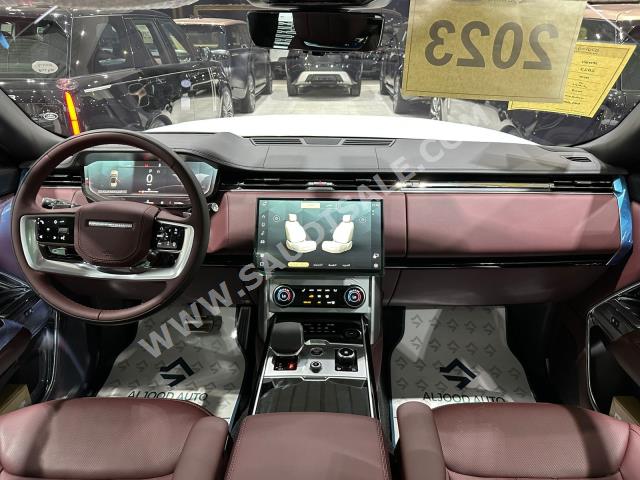 2023 لاند روفر رينج روفر اوتوبيوغرافي