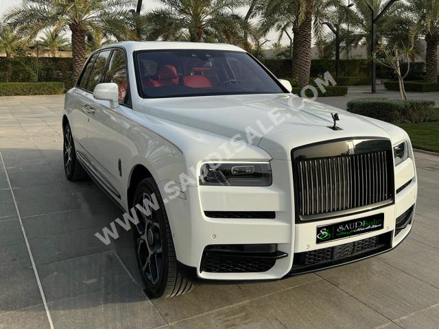 2021 رولز رويس كولينان بلاك بادج