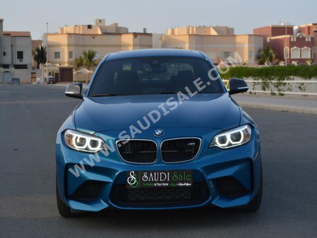 2017 BMW M Series M2