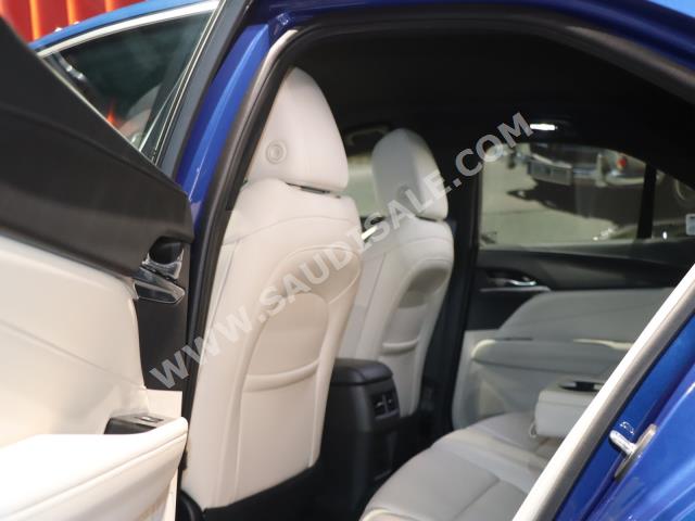 2021 كاديلاك سي تي 4