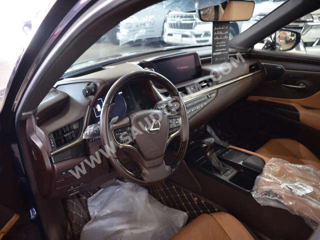 2021 Lexus ES 350 DD