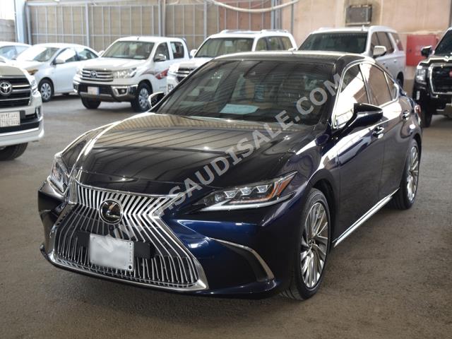 2021 Lexus ES 350 DD