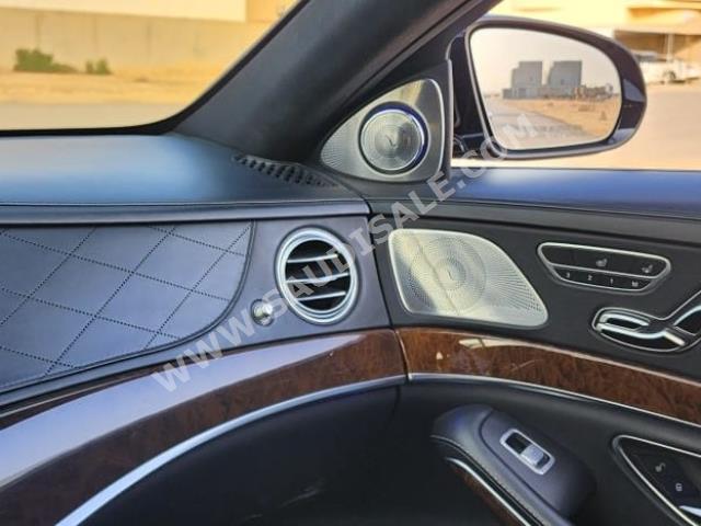 2014 مرسيدس - بنز إس 63 أي إم جي