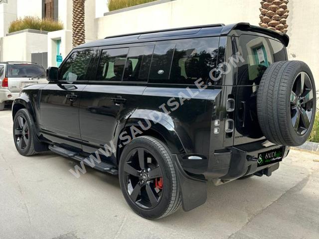 2023 لاند روفر ديفيندر اكس