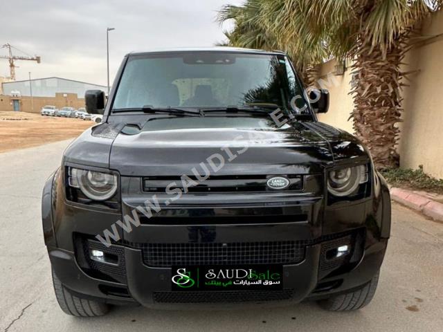 2023 لاند روفر ديفيندر اكس