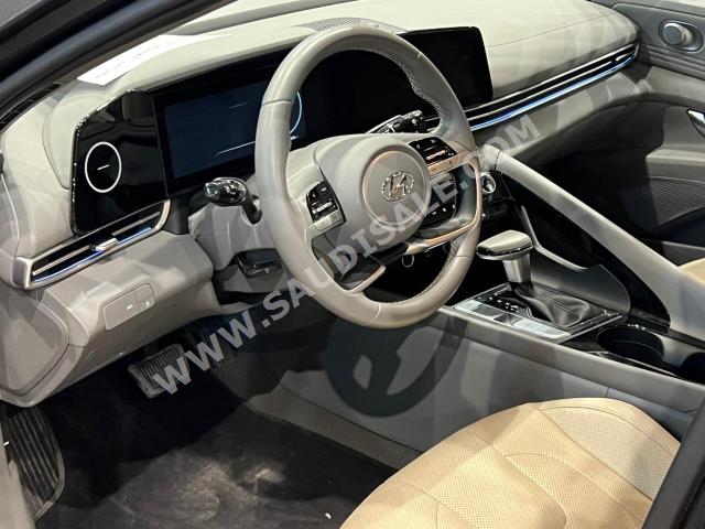 2021 هيونداي النترا