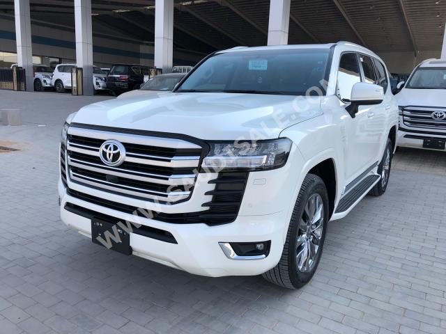 2023 تويوتا لاند كروزر جي اكس ار4