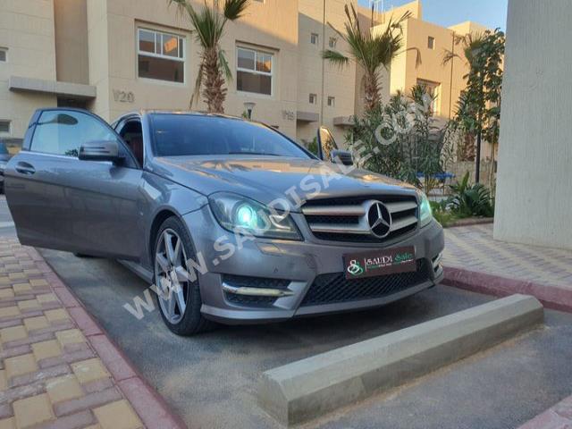 2012 مرسيدس - بنز سي 250