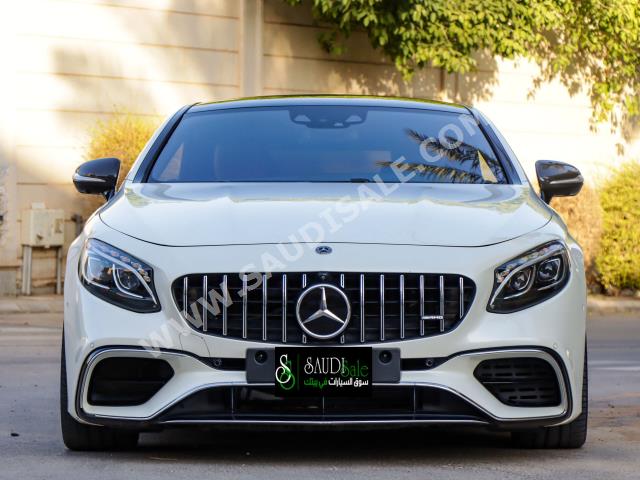 2015 مرسيدس - بنز إس 63 كوبيه