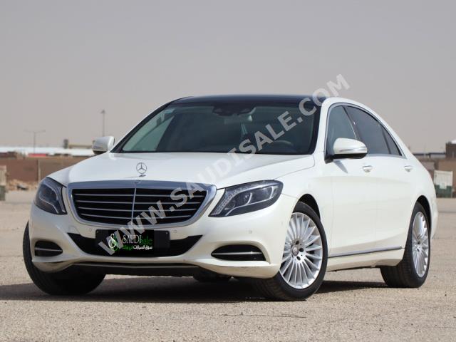 2016 مرسيدس - بنز إس 400