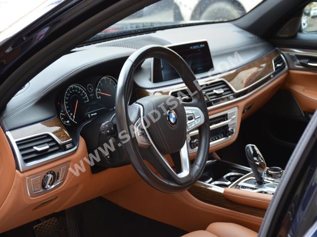 2016 بي ام دبليو الفئة السابعة 740 إل أي