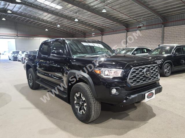 2022 تويوتا تاكوما تي ار دي