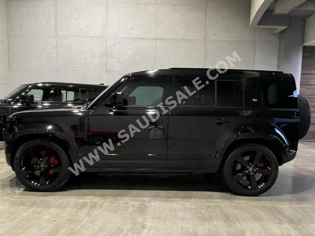 2023 لاند روفر ديفيندر اكس