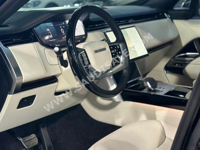 2024 لاند روفر رينج روفر اوتوبيوغرافي