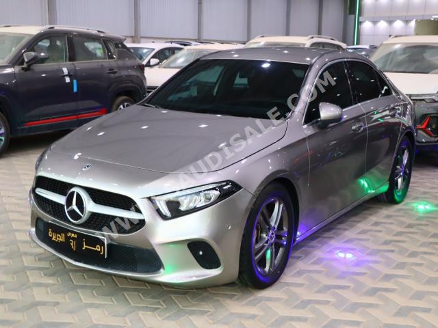 2020 مرسيدس - بنز أي 200