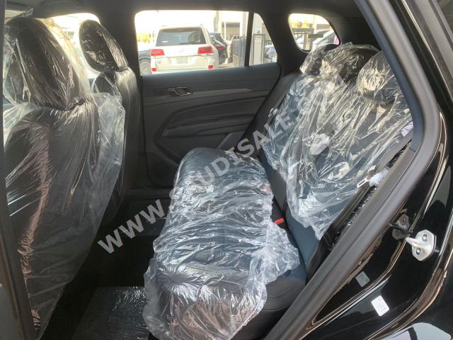 2024 فورد تيريتوري تيتانيوم بلس