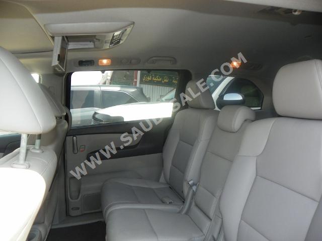 2011 هوندا اوديسي