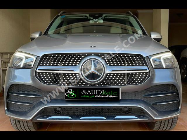 2019 مرسيدس - بنز جي إل إي 450 أي إم جي