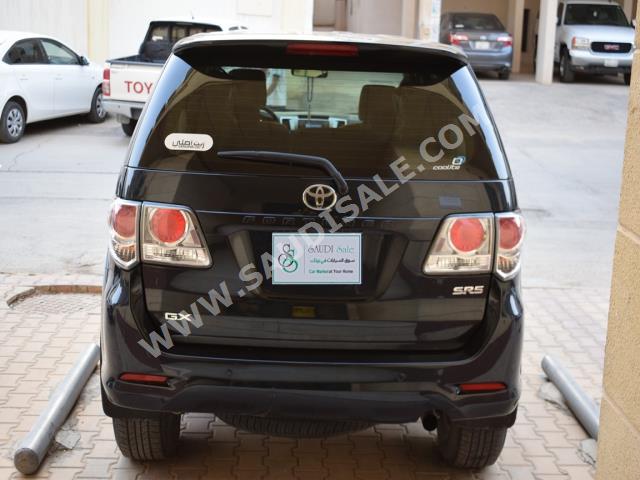 2015 Toyota Fortuner GX