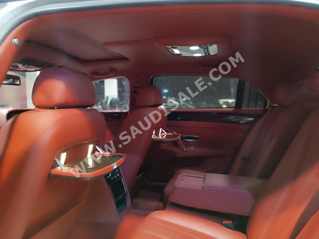 2015 بنتلي كونتيننتل فلاينج سبير