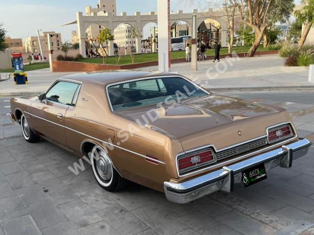 1974 فورد كلاسيك