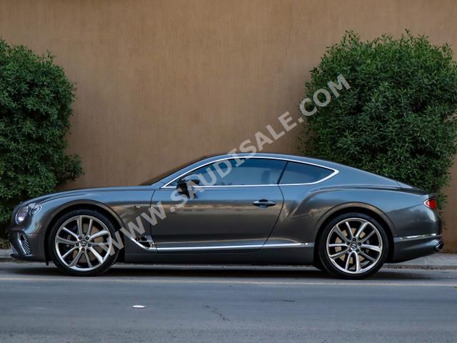 2019 بنتلي كونتيننتل جي تي الاصدار الاول