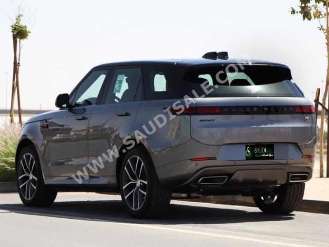 2023 لاند روفر رينج روفر سبورت اتش اس اي