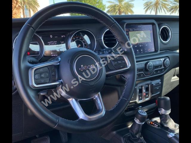 2021 جييب رانجلر صحارى