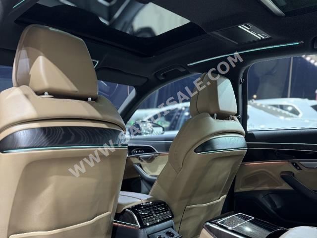 2020 اودي اي 8 ال