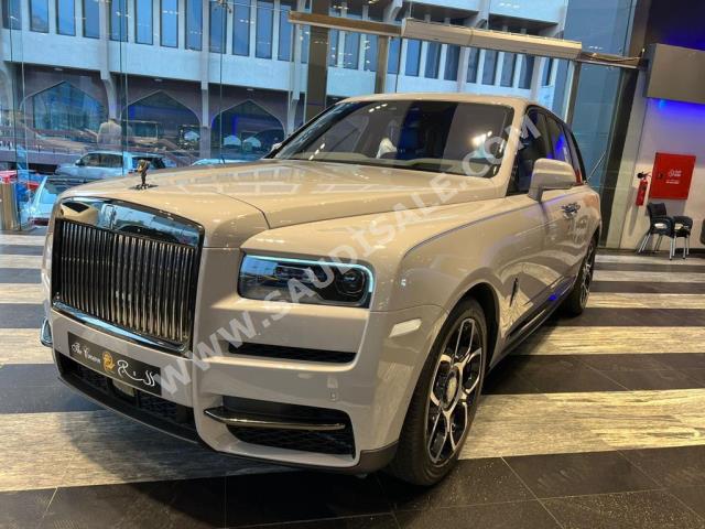 2022 رولز رويس كولينان بلاك بادج