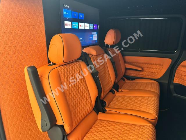 2018 مرسيدس - بنز فيتو