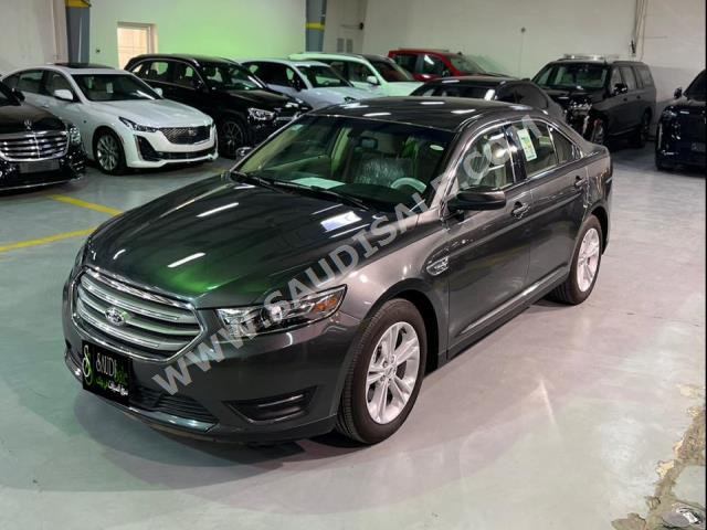 2017 فورد توروس اس اي ال