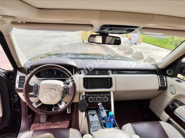 2016 لاند روفر رينج روفر اس في اوتوبيوغرافي