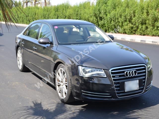 2011 اودي اي 8 ال