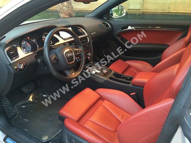 2009 Audi S5