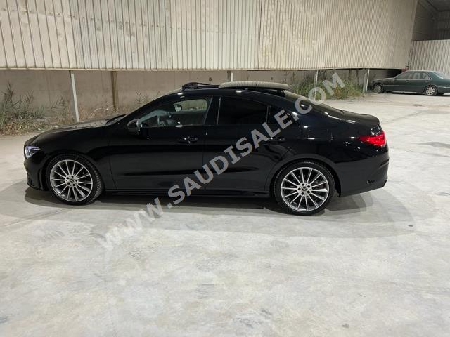 2022 مرسيدس - بنز سي إل أي 200