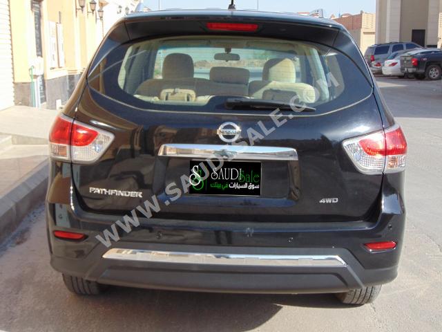 2014 نيسان باثفايندر