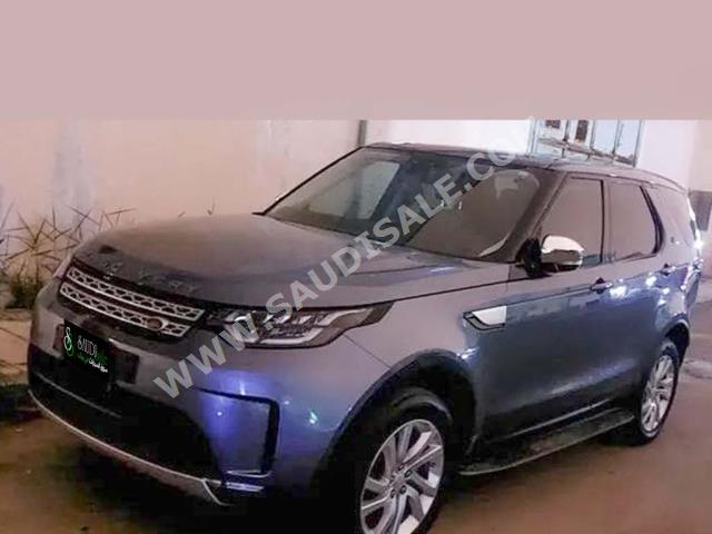 2018 لاند روفر ديسكفري