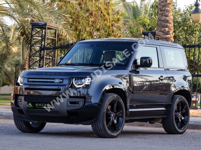 2023 لاند روفر ديفيندر 90